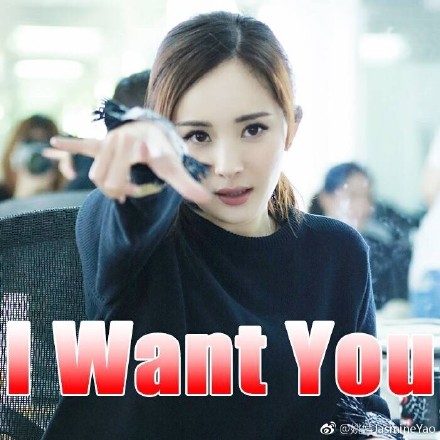 杨幂拎的纸袋子,杨幂包被抢的电影