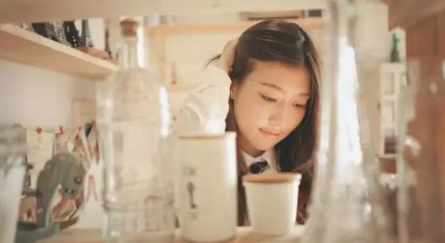 依路佑妮女装平庄专卖店,依路佑妮女装直播