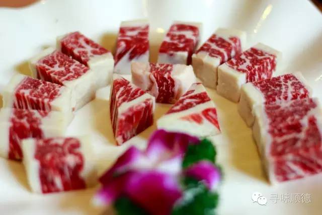 鳄鱼尾金钱片冬瓜盅？估计你未试过，来看看吧！