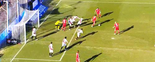 上帝穿上了C罗的球衣！脚后跟杂耍破门破荒之球竟如此美丽