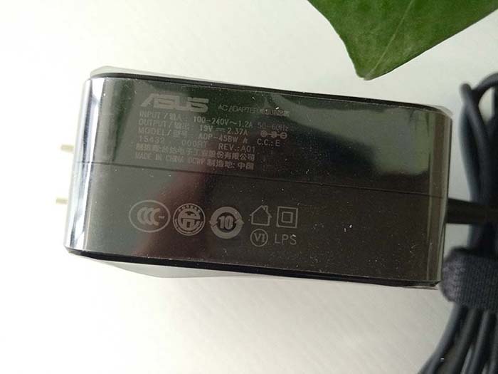 中规中矩，未有突破——华硕ZenBookU305UA评测