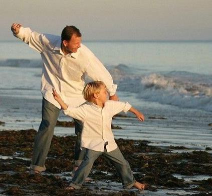 父亲节酒干倘卖无舞蹈完整版,父亲节酒干倘卖无童声版主歌部分