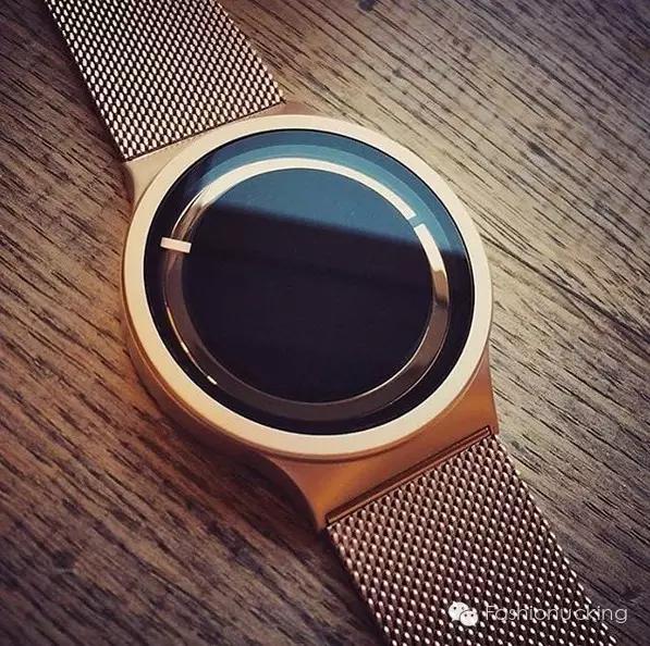 没块好看的表，我都不好意思露手腕