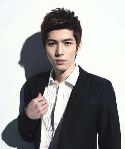 男生的脸型最好看的三种脸型,男生发型设计与脸型搭配app