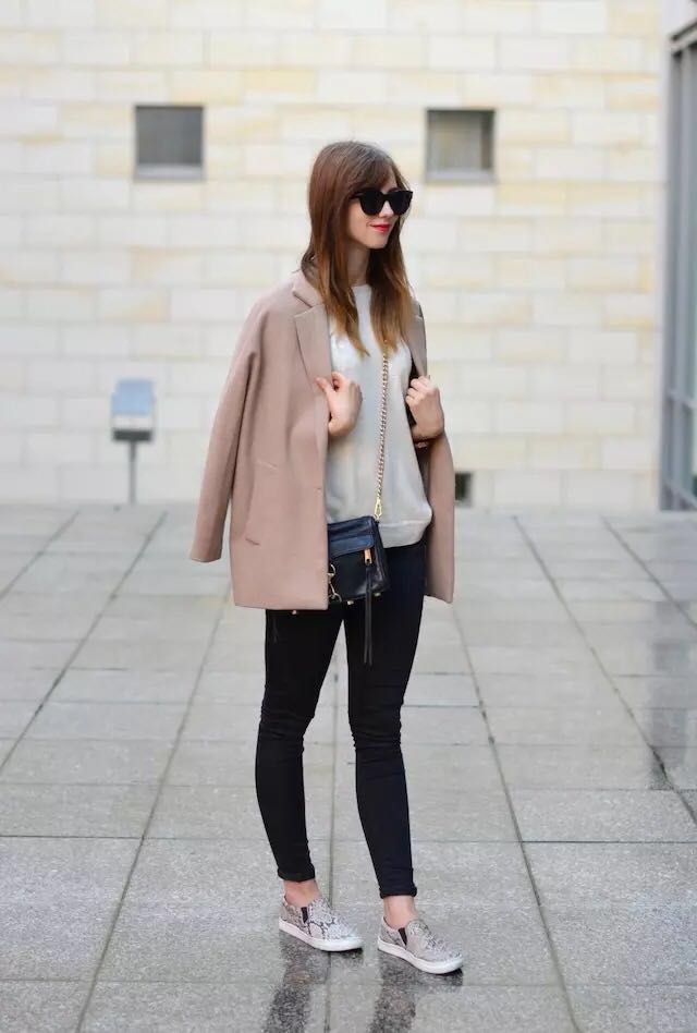 时髦小众的别致包袋,月薪3000的姑娘