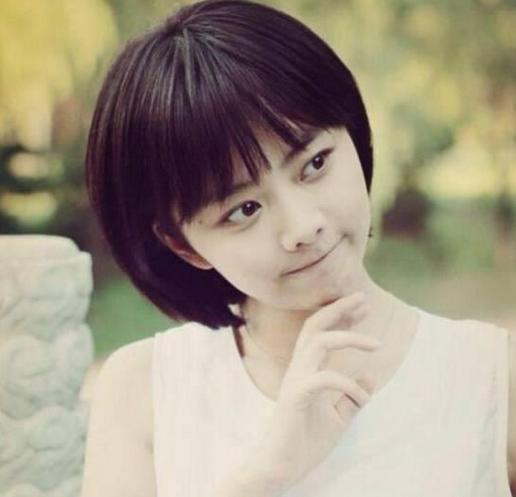 谭松韵跟欧阳娜娜,套路玩得深谁把谁当真视频