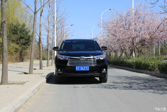 2015丰田汉兰达2.0t两驱精英型5座,2022款汉兰达2.0t的优缺点