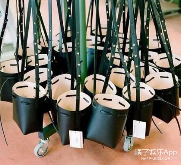 买小众包还是轻奢包,包推荐小众高级感轻奢