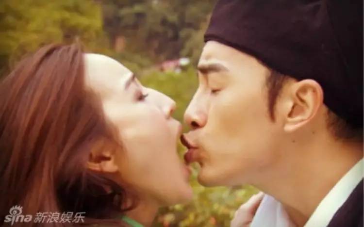 咬破嘴唇舌头,咬破嘴唇