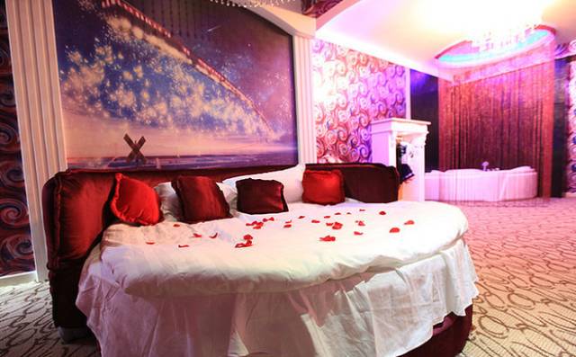 南京8大情趣酒店都在这了，七夕赶紧收藏，18岁以下禁入！
