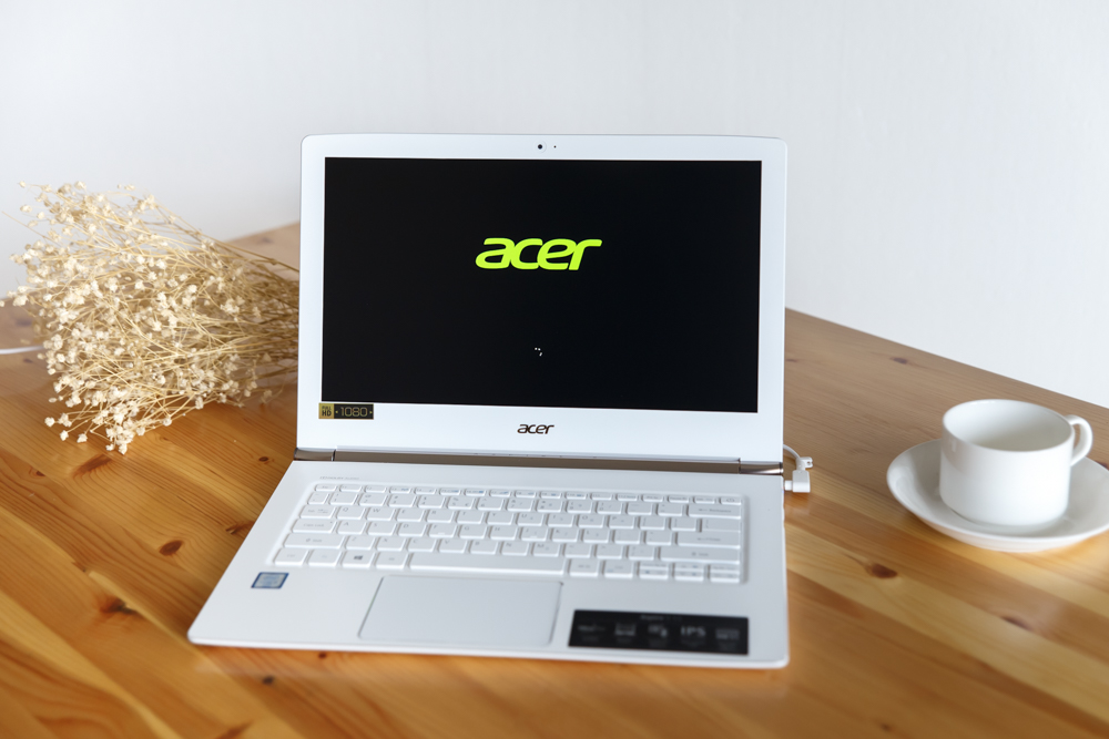 Acer蜂鸟S5-371上手加图赏：告诉你外貌也是生产力