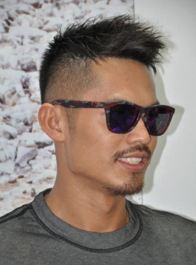 跑步眼镜排行榜前十名戴出高级感,学会四个方法跑步更安全