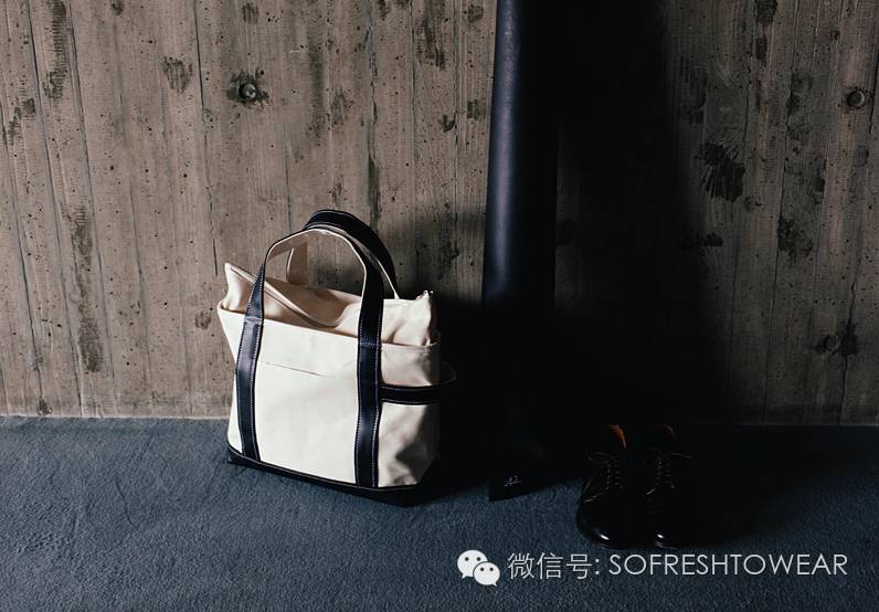 傲娇|老子背的这只包，谁敢说它不时髦