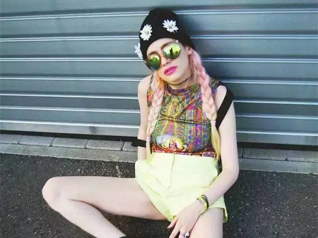 爱写作业的小孩有前途吗,爱写作的孩子思维怎么样