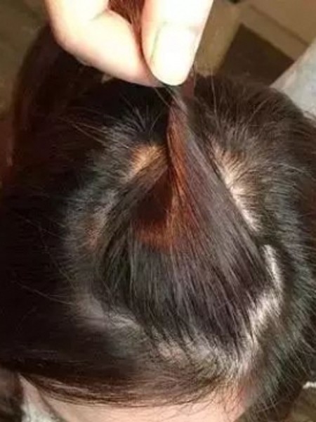 黑发色短发半扎发怎么扎图片,短发半扎高马尾怎么扎不会塌