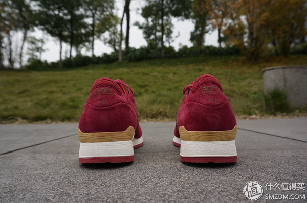 众测报告：美国潮牌网站REVOLVEClothing购物体验