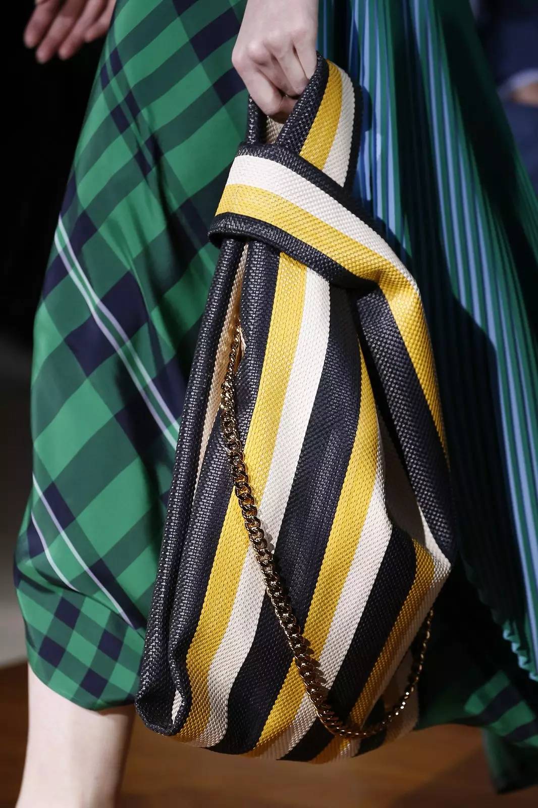 2019时尚潮流配饰,秋冬季节的配饰潮流趋势是什么