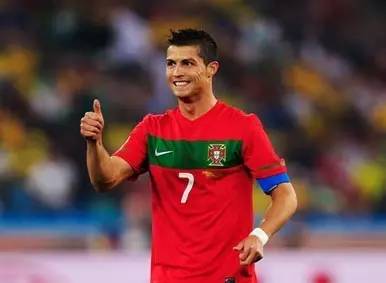 坐-107°C冰桶里做理疗？你别不信！