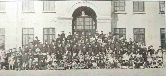 1934|北大楼枫藤未生，犹记毕业季