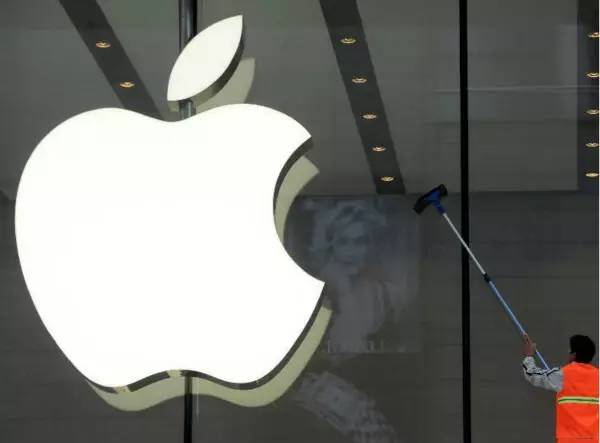 花火日报:美团支付钱包遭央行下架整改有款手机控诉iPhone6/6plus抄袭还赢了?