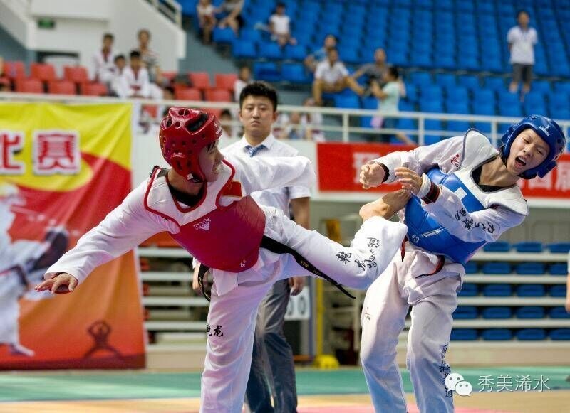 浠水龙武跆拳道教育诚聘20名暑期工，定向准大学生！