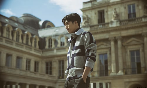 井柏然男装周放大招这美少女战士同款刘海可不是闹的