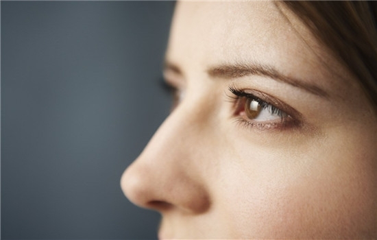 怎么去眼角纹最有效的方法,眼角纹怎么去除最有效的方法