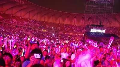 周杰伦暴瘦成小鲜肉,周杰伦变成小公举了吗