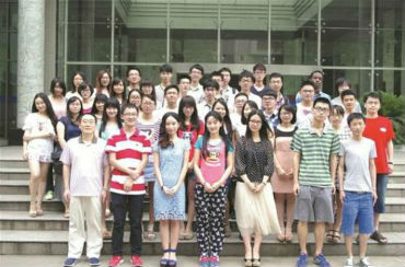 逆天改名蹭考生这些学校如何在招考季上热搜的？