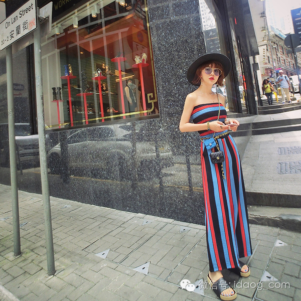 裹胸吊带宽肩,裹胸吊带需要怎么穿搭