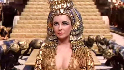 真正的“世界之花”是它，埃及艳后用它染头发，中国人最熟悉