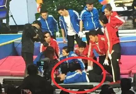 陈楚河剧中受伤,陈楚河韧带断裂