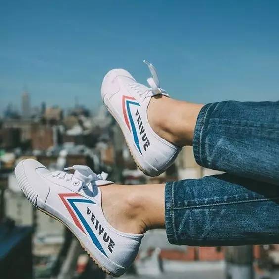 不用p图还好看的拍照方法,腿又短又粗的拍照姿势