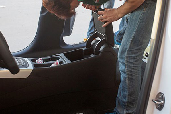 奥迪a4l是真皮座椅吗,奥迪a4l座椅如何增加腰部包裹性