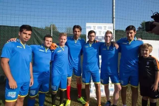 布冯欧洲杯表现,欧洲杯意大利门将怎么没有布冯