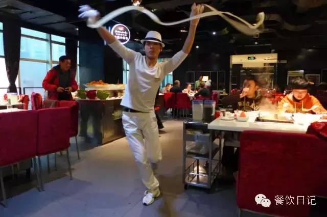 商场开餐饮的７个大坑