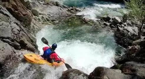适合夏天旅游漂流的景点,夏天刺激的漂流