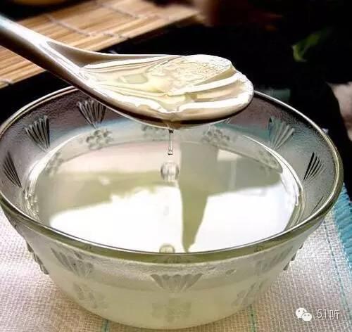 女人每天坚持吃大蒜会有什么好处,生吃大蒜对身体有什么好处和坏处