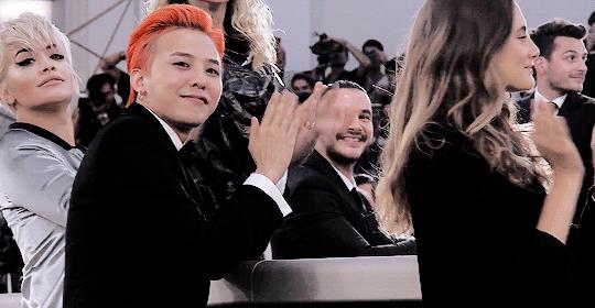 权志龙穿女装迷人,权志龙穿女装毫无违和感