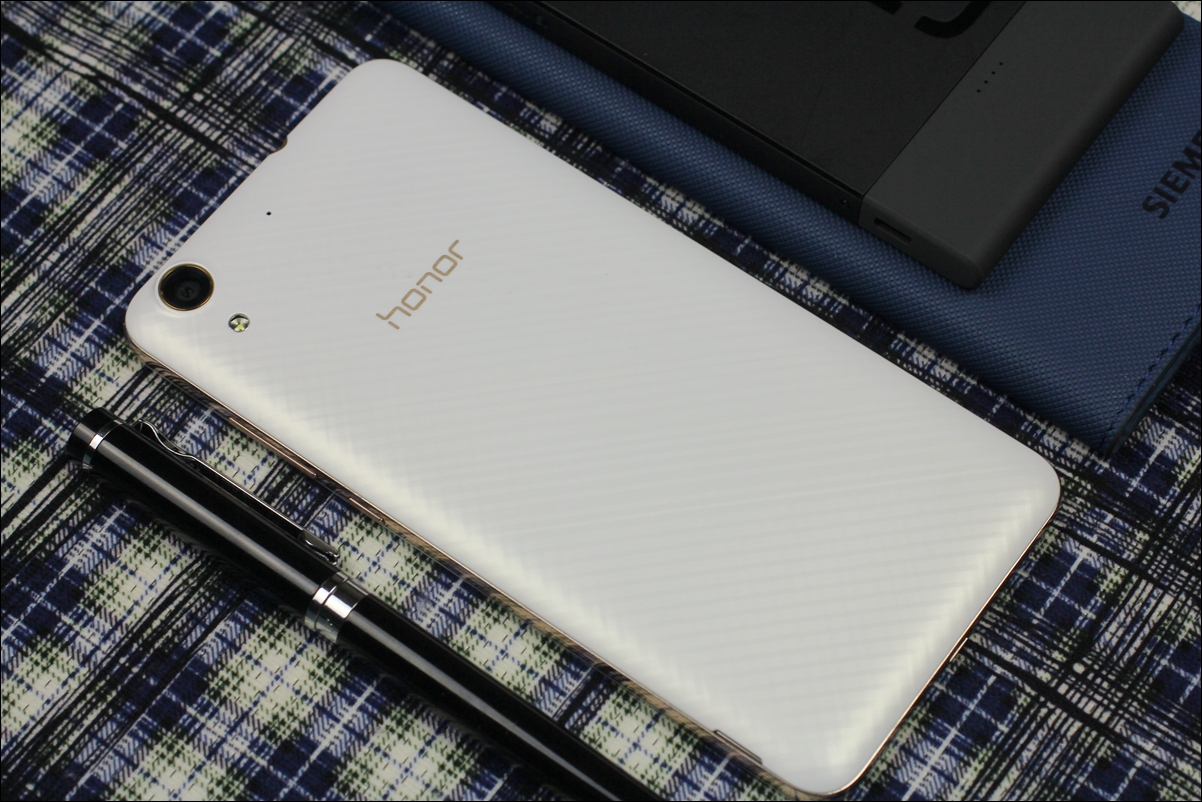 荣耀畅玩5a值得买吗,荣耀5a值得入手吗