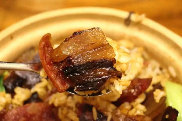 北京有家魔力餐厅，号称京城的“米饭收割机”，一到饭点就排队！