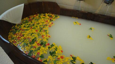 过期奶粉怎么处理不浪费,奶粉快过期了做什么美食