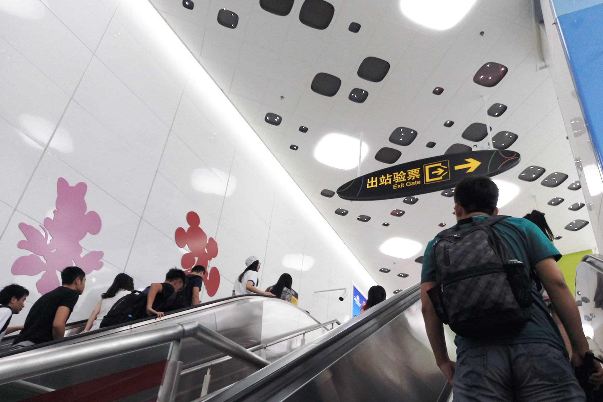 上海迪士尼好玩吗值得去吗,上海迪士尼一整天游玩攻略