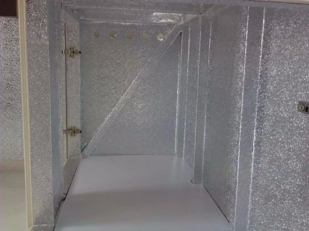 没养鱼有油膜,没养鱼只是在岸上走