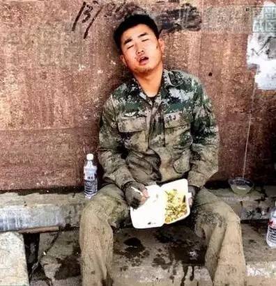 大连最新路况积水路段,辽b车主