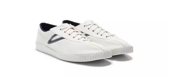 帆布鞋除了匡威还有什么,帆布鞋只有匡威是正品吗