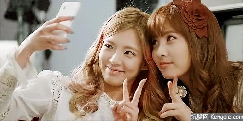 一秒变巨星，重姐绝美彩妆大片抢先看！