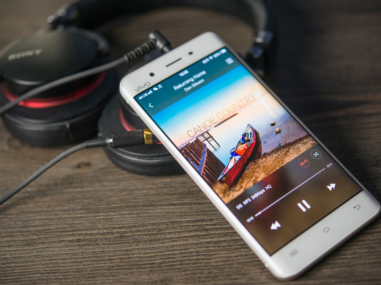 小米主战场和蓝绿大厂,未来三年小米会不会被蓝绿厂超过