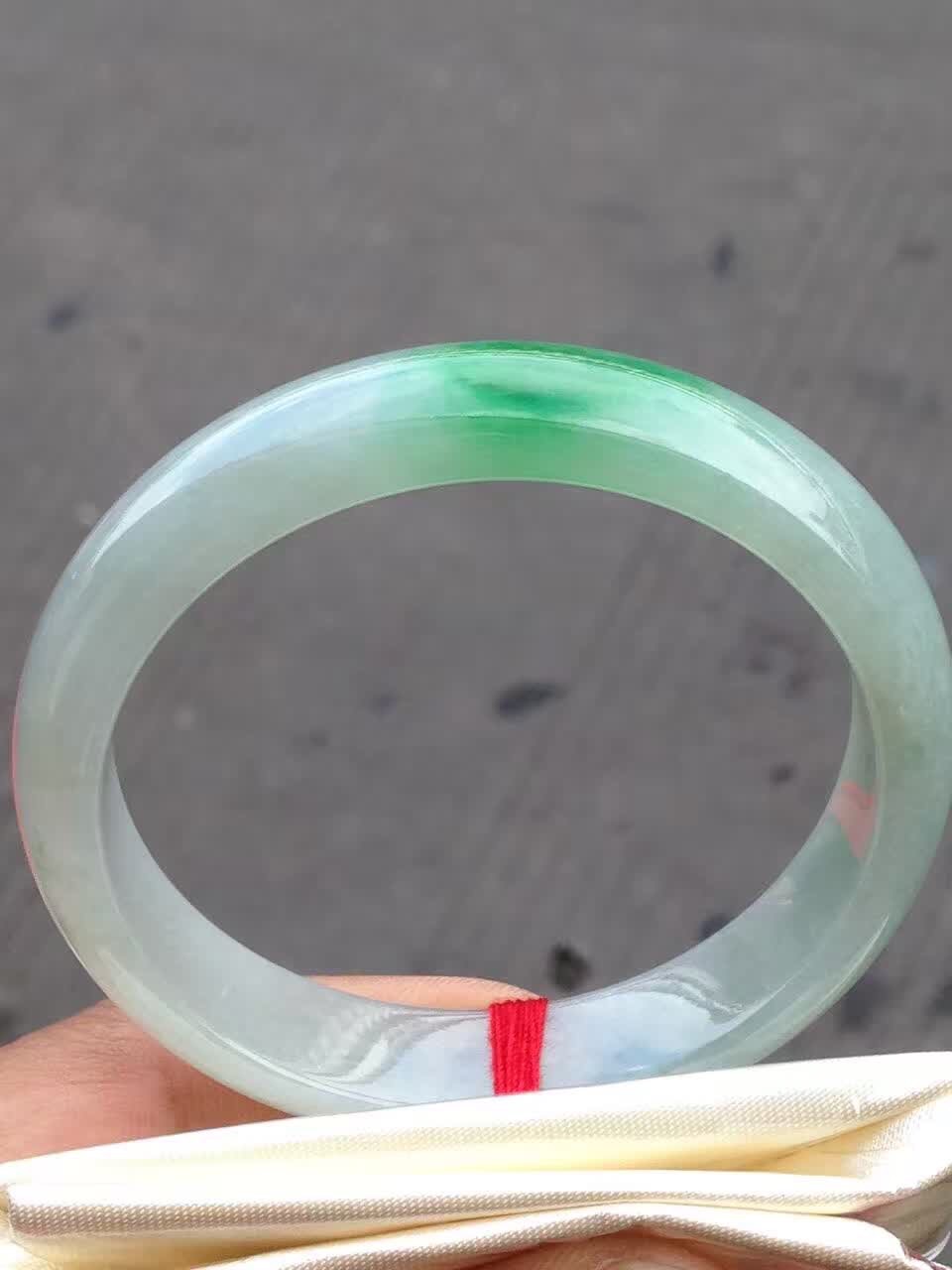 翡翠货源小程序,做翡翠微商要怎么扩大人脉