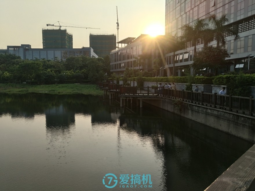 乐max2优缺点,乐max2缺点